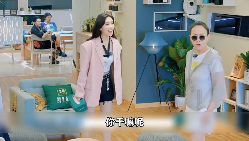 澳门今晚特马开奖记录,雷军：今年将内部培养1000个赛车手,广泛的解释落实方法分析_基础版V12.18