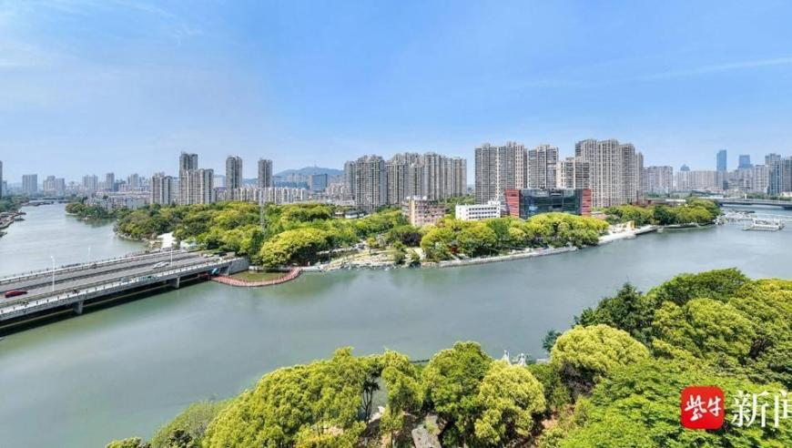新澳码管家婆精准资,北京海关查获27.7千克冷冻猪肚,决策资料解释落实_完整版V11.16