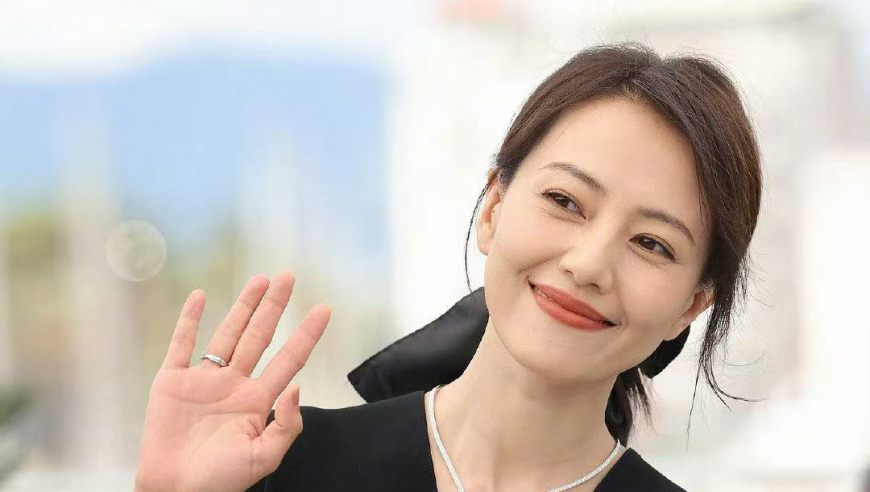 新澳门开彩二四六蓝月亮开奖大全,向阳花实际上是解气爽文吧,多元化方案执行策略_精英版V6.78